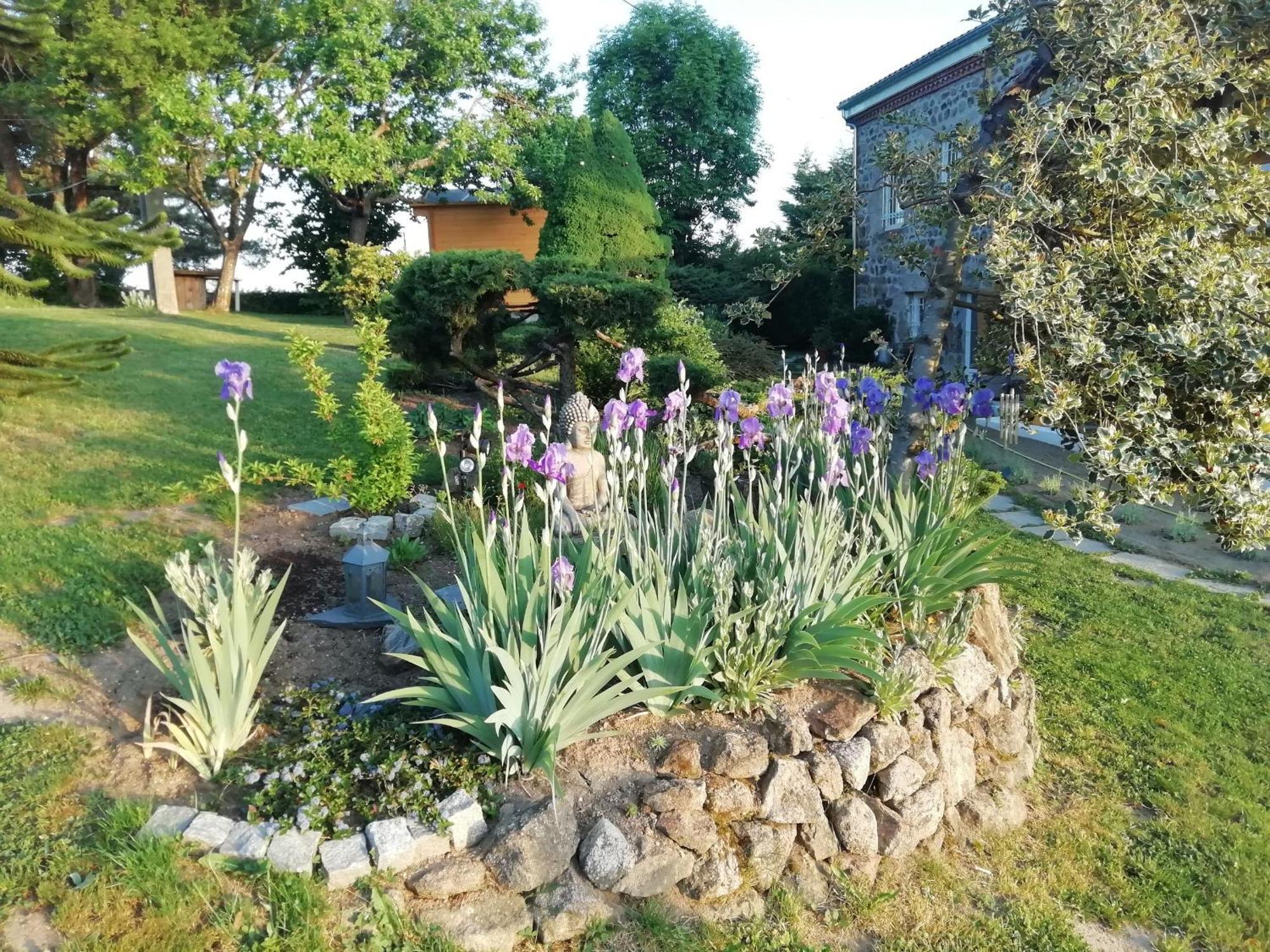 Evasion Romantique: Terrasse Privee, Bain Norvegien, Et Table D'Hotes - Bien-Etre A 1H De Lyon - Fr-1-582-474 Bed & Breakfast Monistrol-sur-Loire Exterior photo